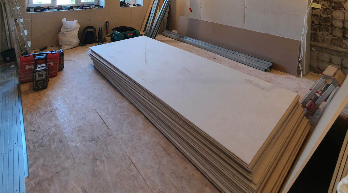 kompleksā materialu piegade