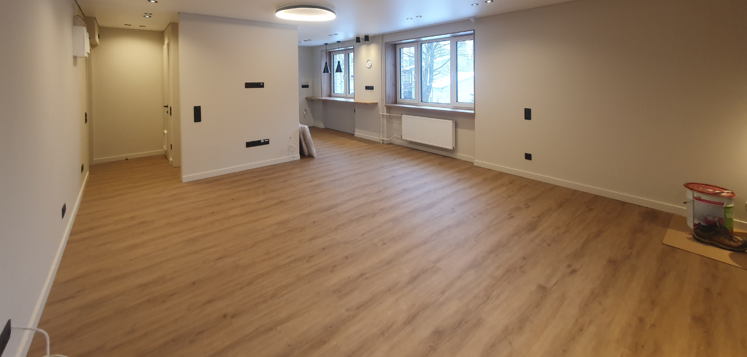 vinila seguma ieklāsana